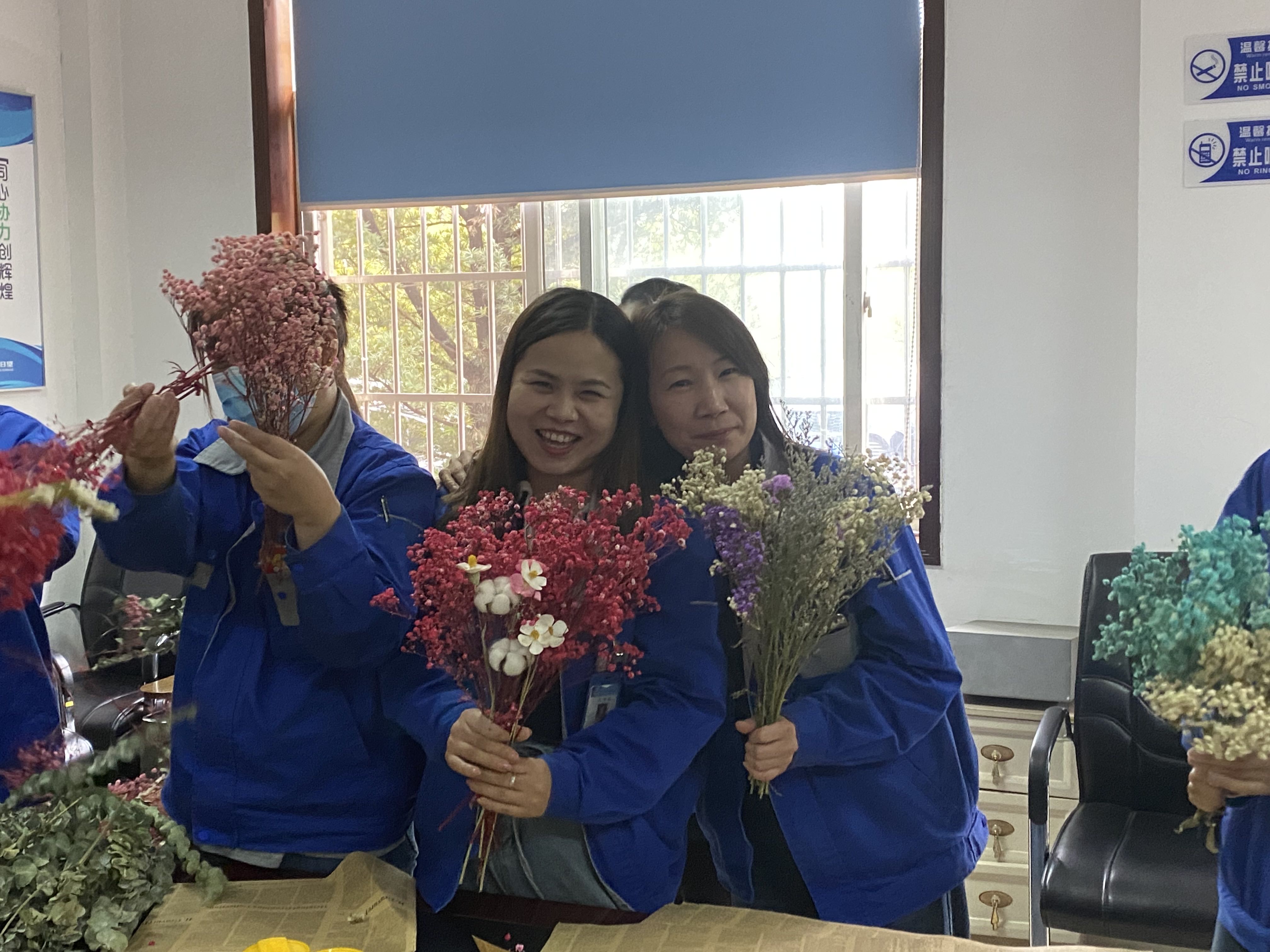 九州登录-九州（中国）_九州（中国）
,宏明日望,株洲电子科技,湖南电容器,株洲电容器,电容器