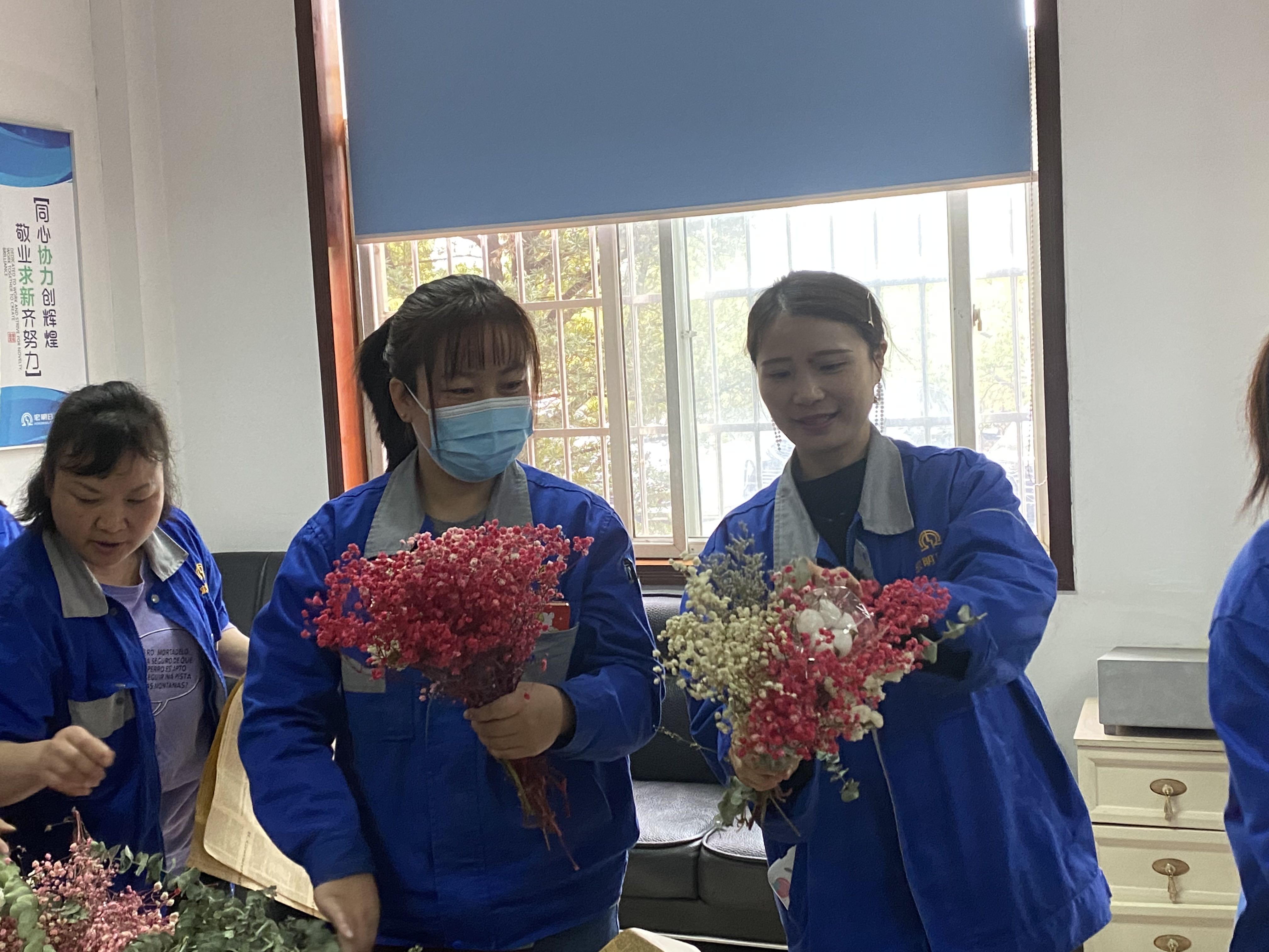 九州登录-九州（中国）_九州（中国）
,宏明日望,株洲电子科技,湖南电容器,株洲电容器,电容器